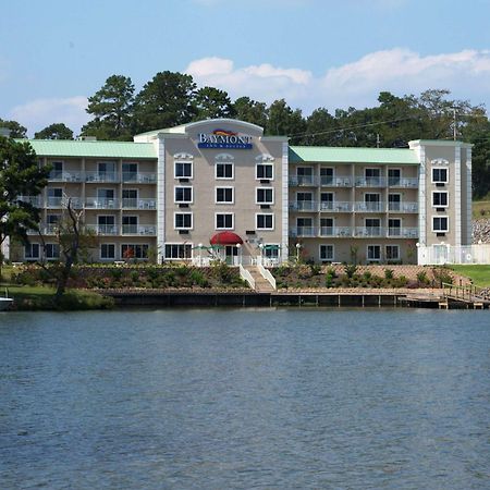 Baymont On The Lake By Wyndham Hot Springs Exteriér fotografie